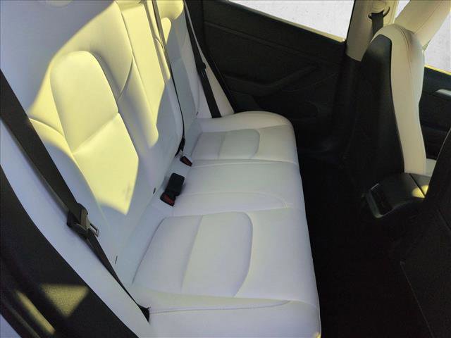 Used 2021 Tesla Model 3 Standard Range Plus image 20