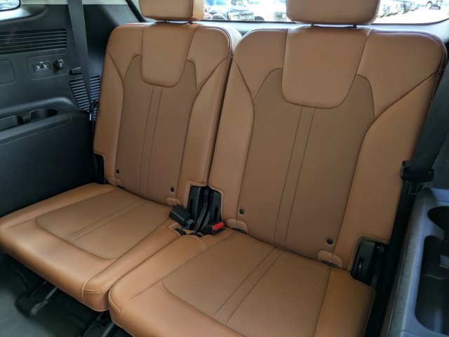 Used 2021 Kia Sorento SX Prestige image 19