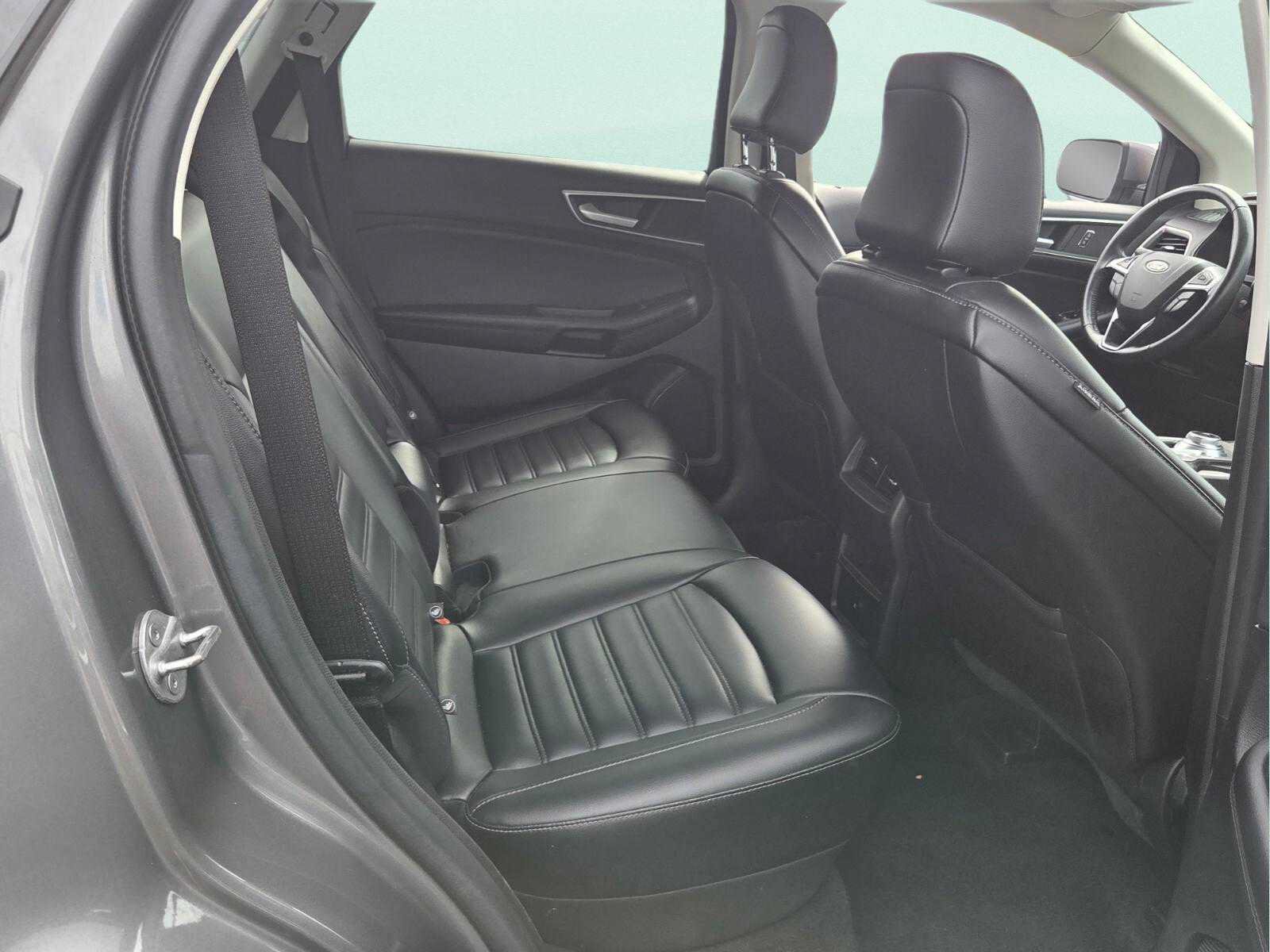 Used 2023 Ford Edge SEL AWD/4WD image 18