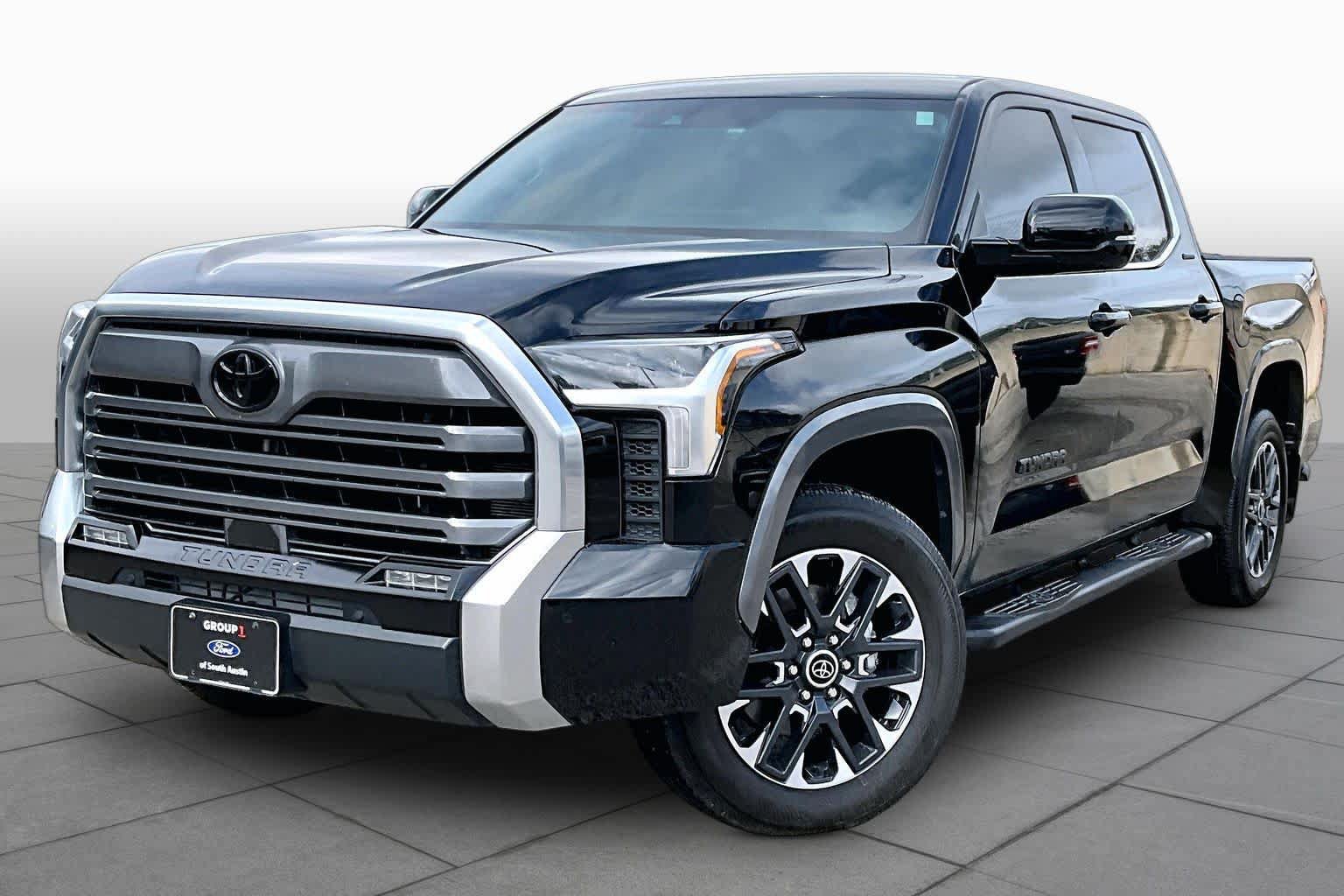 Used 2024 Toyota Tundra Limited w/ Power Package AWD/4WD image 35