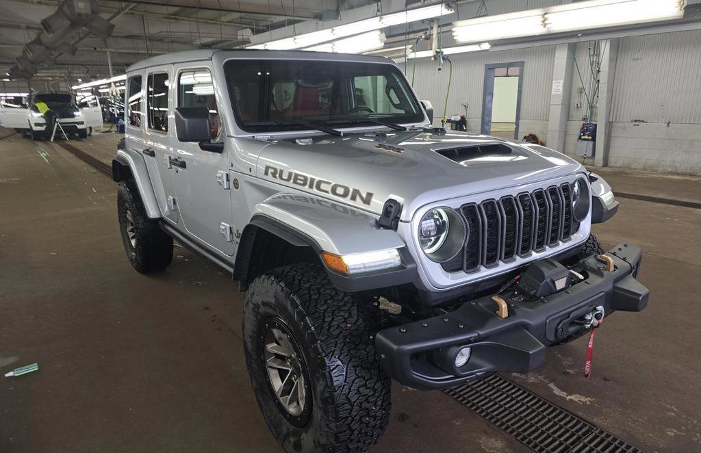 Used 2024 Jeep Wrangler Unlimited Rubicon 392 AWD/4WD image 3