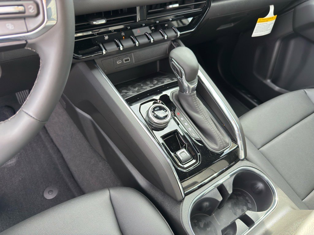 New 2026 GMC Canyon Elevation w/ Convenience Package image 15