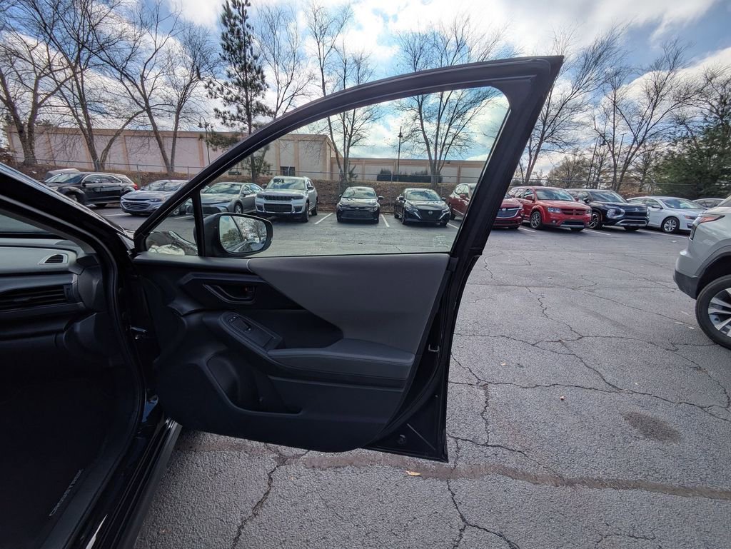 Used 2024 Subaru Crosstrek 2.0i Premium image 29