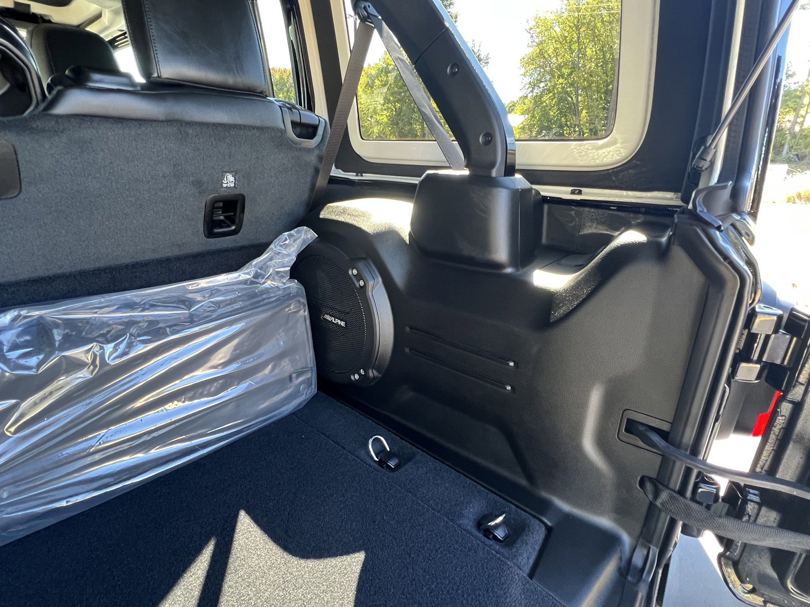 New 2026 Jeep Wrangler Unlimited Rubicon image 10