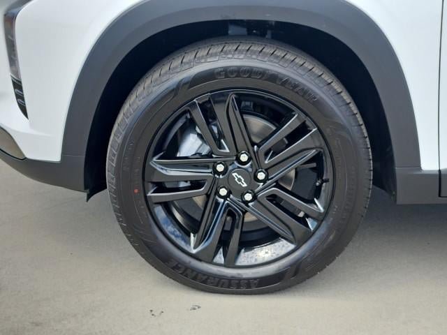 New 2026 Chevrolet Trax ACTIV FWD image 32