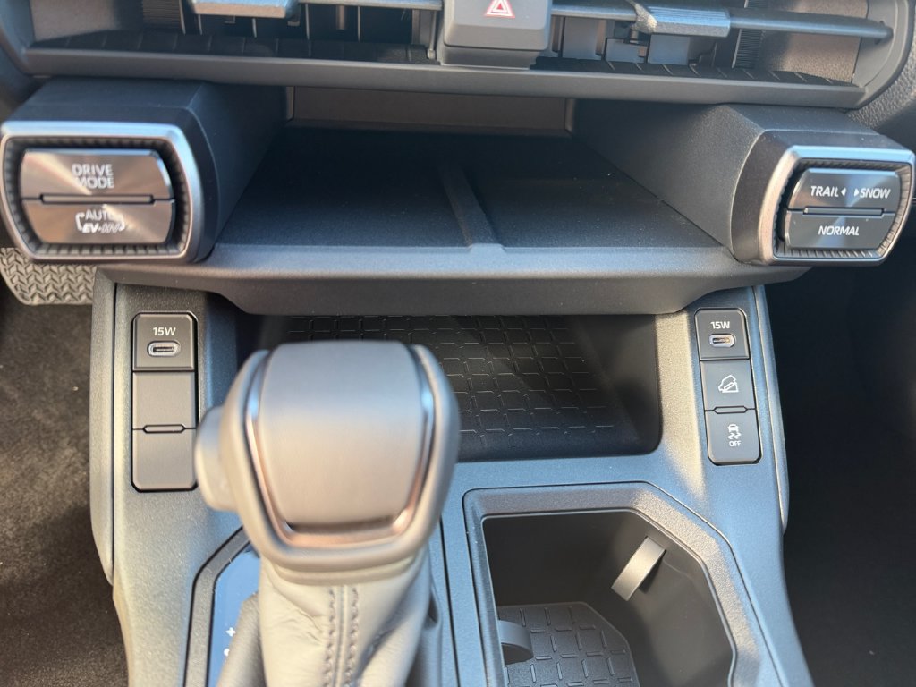New 2026 Toyota RAV4 SE w/ Convenience Package AWD/4WD image 19