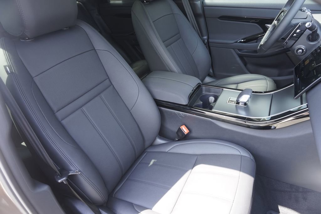 New 2026 Land Rover Range Rover Evoque S image 24