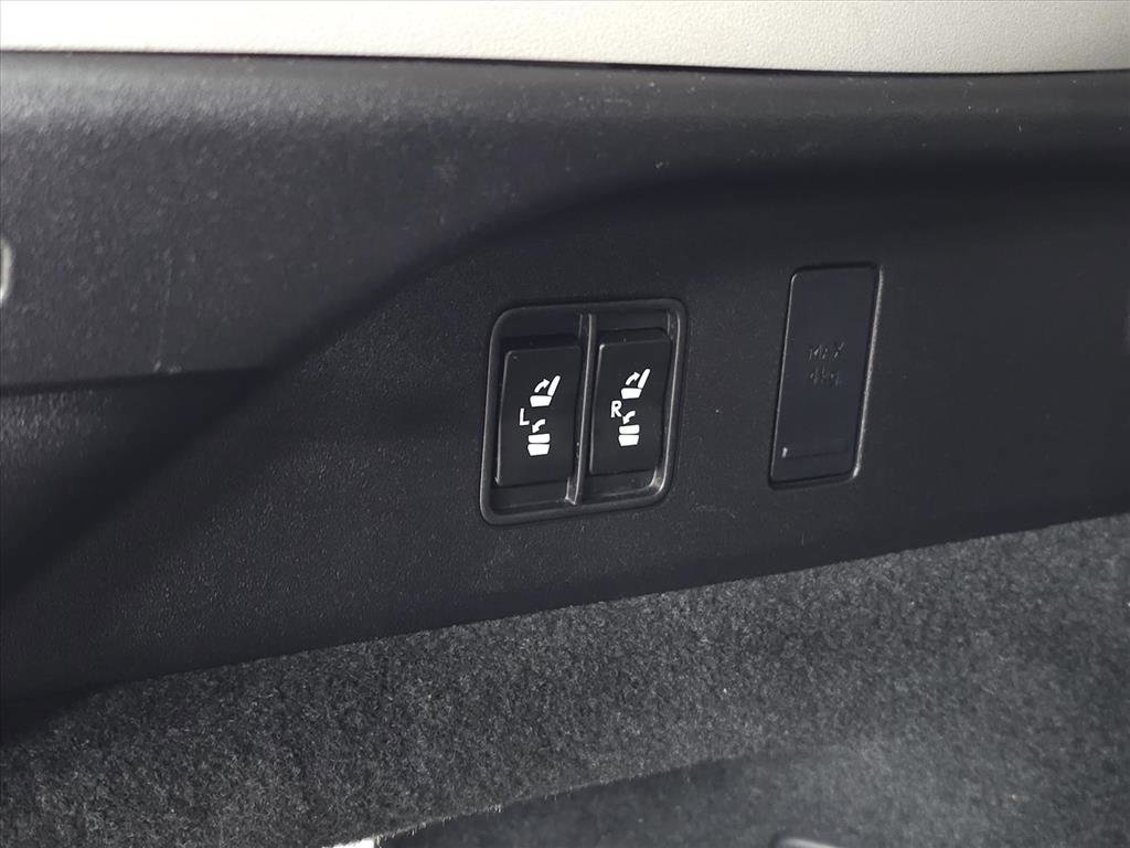 Used 2019 Lexus RX 350L AWD image 9