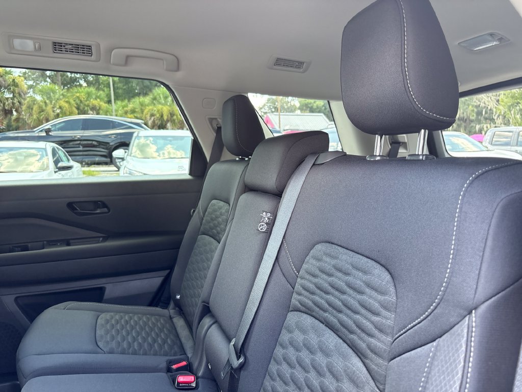 New 2026 Nissan Pathfinder SV FWD image 18