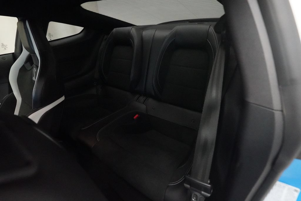 Used 2022 Ford Mustang Shelby GT500 w/ Technology Package RWD image 15