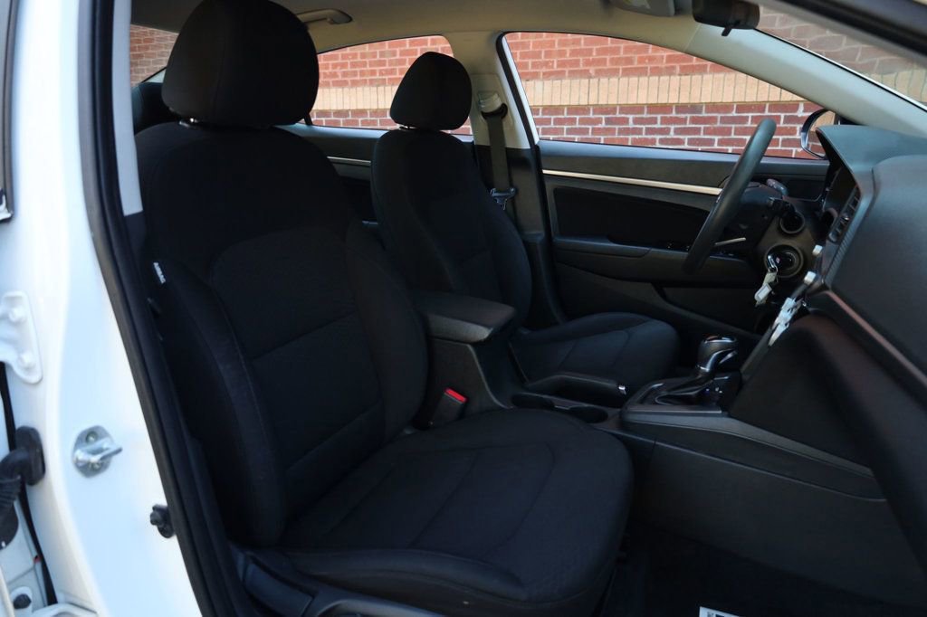 Used 2019 Hyundai Elantra SEL w/ Cargo Package image 26