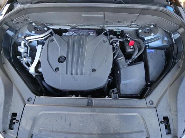 Used 2025 Volvo XC90 B5 Plus AWD/4WD image 19