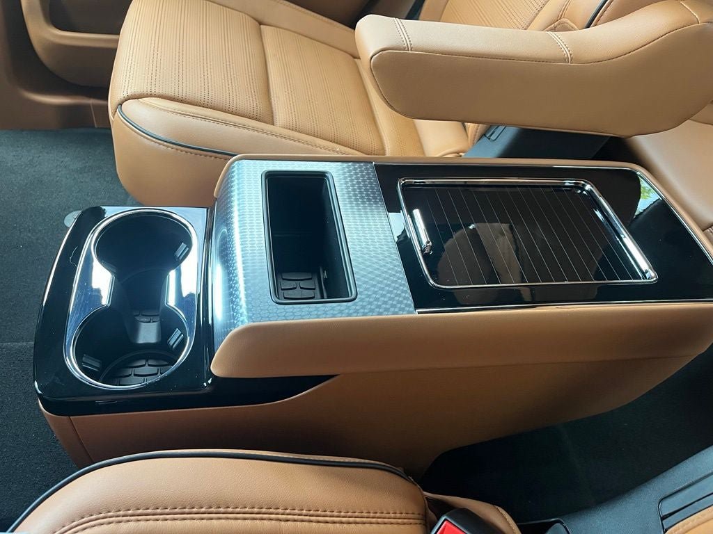 Certified 2026 Lincoln Aviator Black Label AWD/4WD image 15