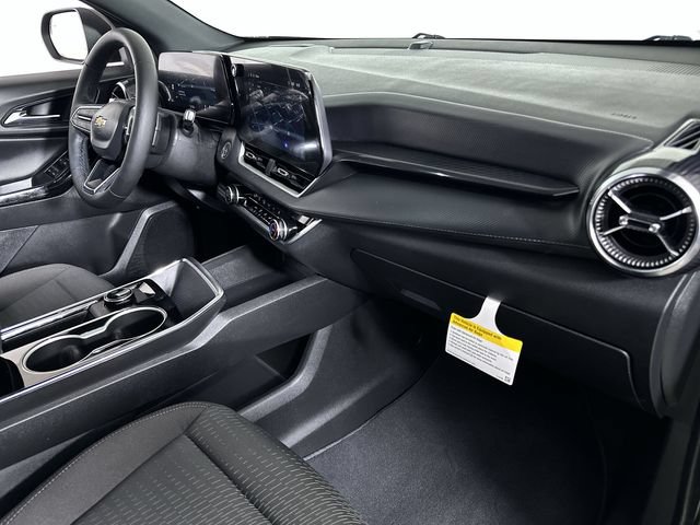 Used 2026 Chevrolet Equinox LT FWD image 30