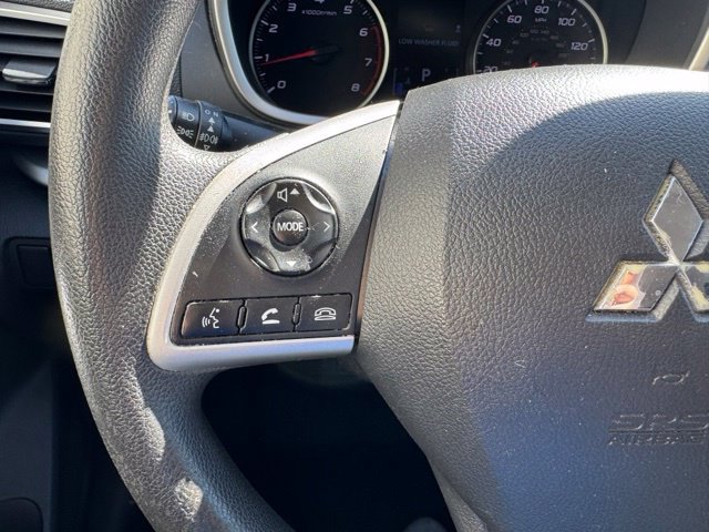 Used 2020 Mitsubishi Eclipse Cross LE FWD image 26