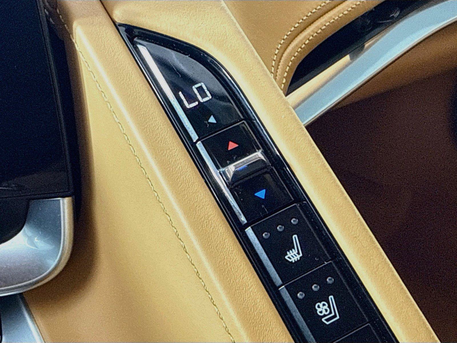 Used 2020 Chevrolet Corvette Stingray Premium Cpe w/ 3LT Preferred Equipment Group RWD image 21