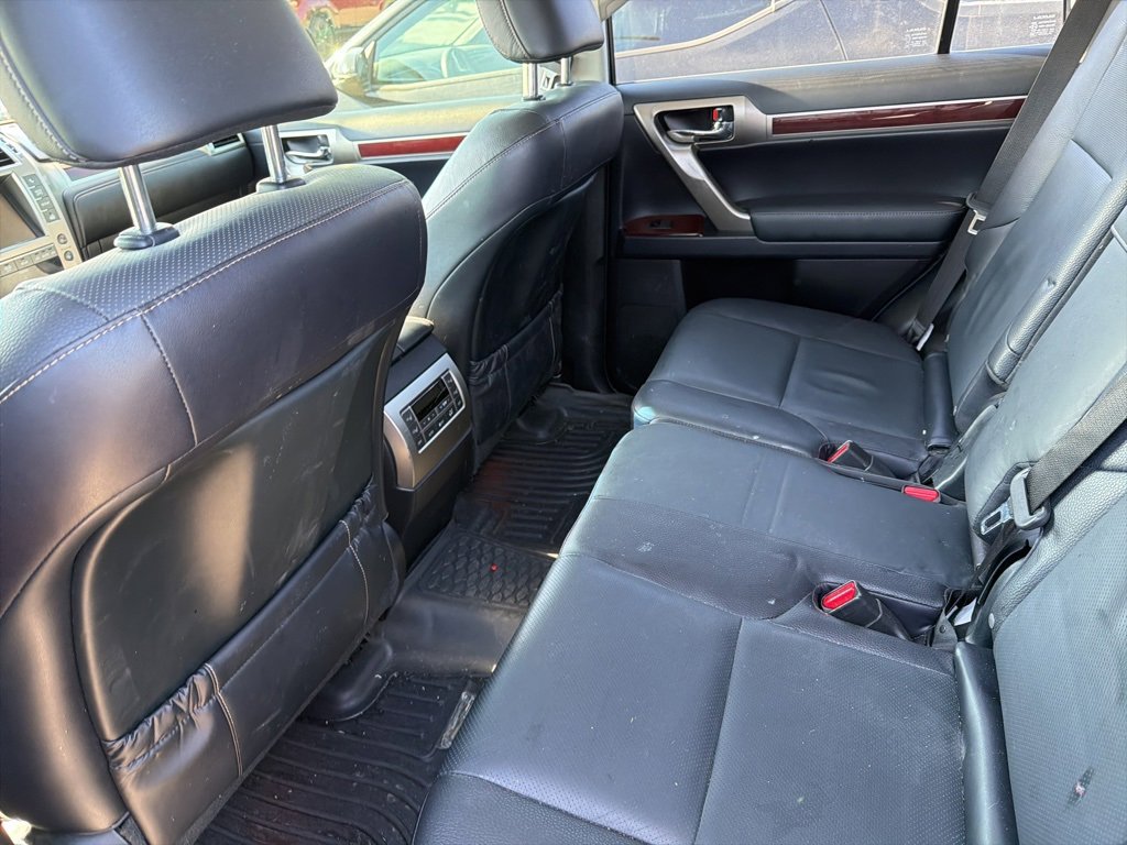 Used 2018 Lexus GX 460 image 17