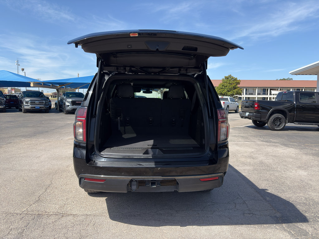 Used 2021 Chevrolet Suburban Z71 AWD/4WD image 7