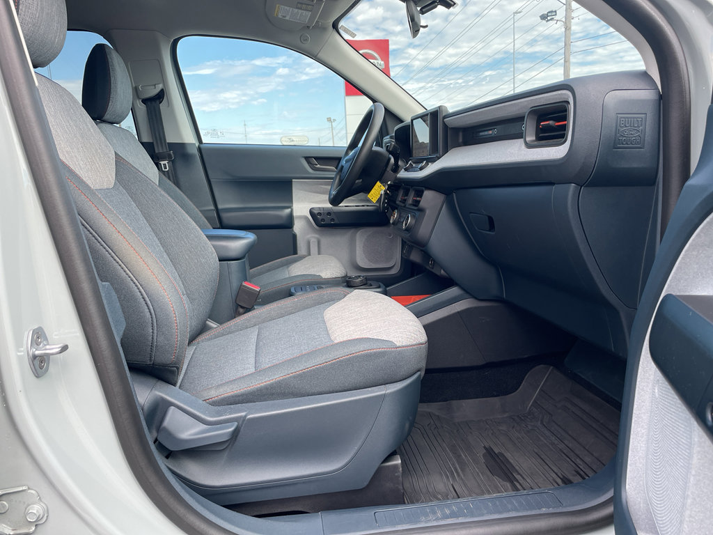 Used 2022 Ford Maverick XLT image 22