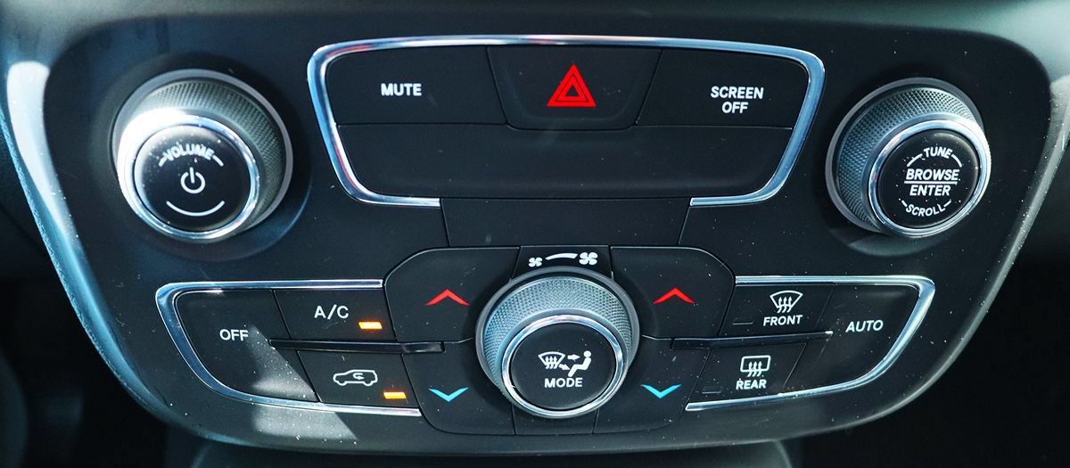 Used 2019 Jeep Compass Latitude FWD image 45