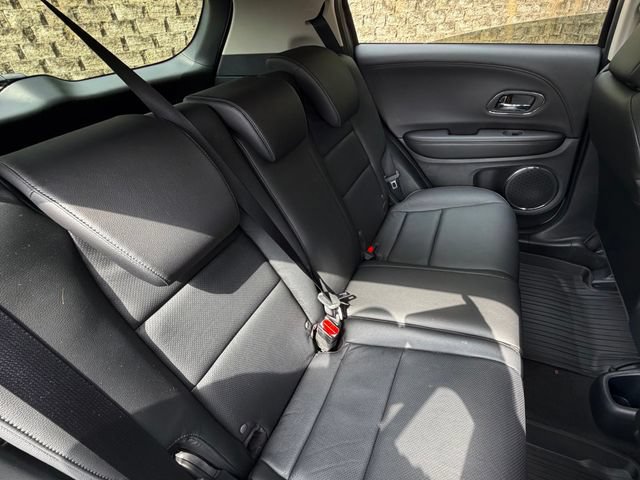 Used 2020 Honda HR-V Touring image 37