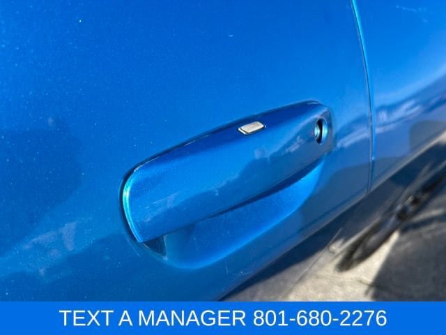 Used 2019 Dodge Challenger SXT w/ Blacktop Package AWD/4WD image 13