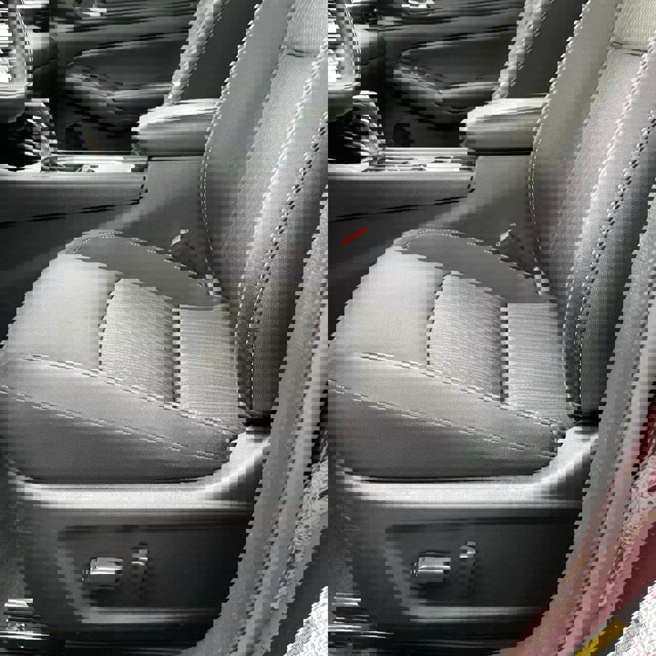 Used 2024 Nissan Altima 2.5 SV image 22