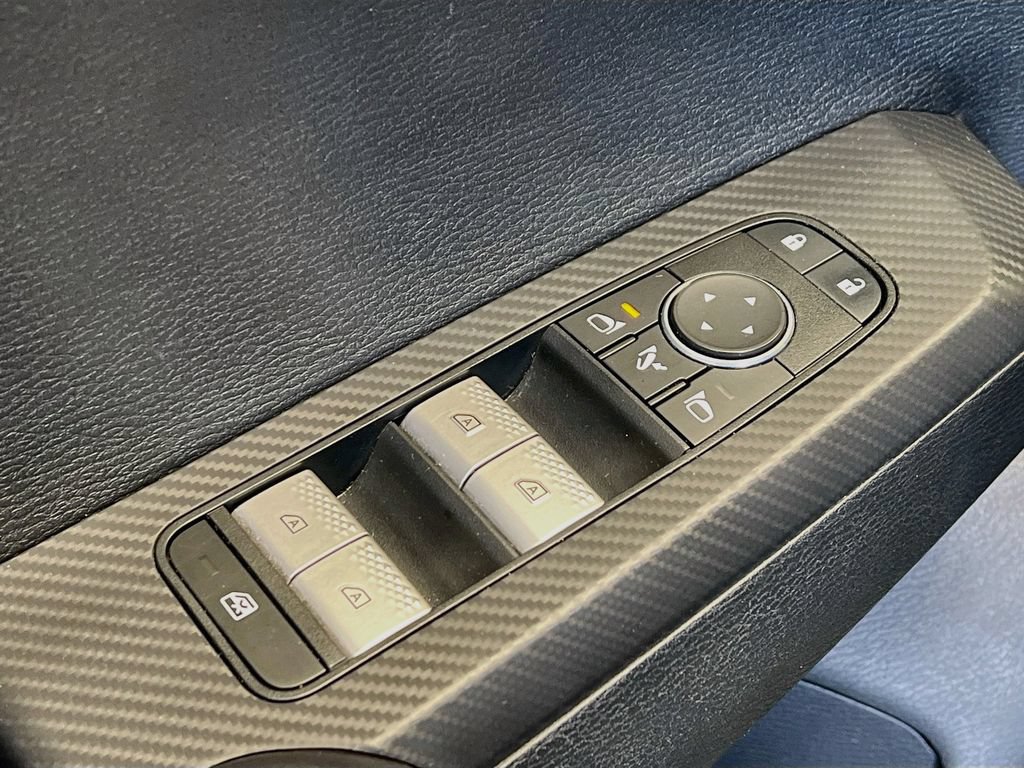 Used 2024 Mitsubishi Outlander SE AWD/4WD image 18