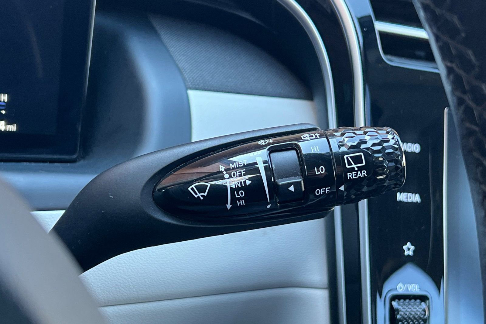 Used 2023 Hyundai Tucson SEL w/ Convenience Package image 34