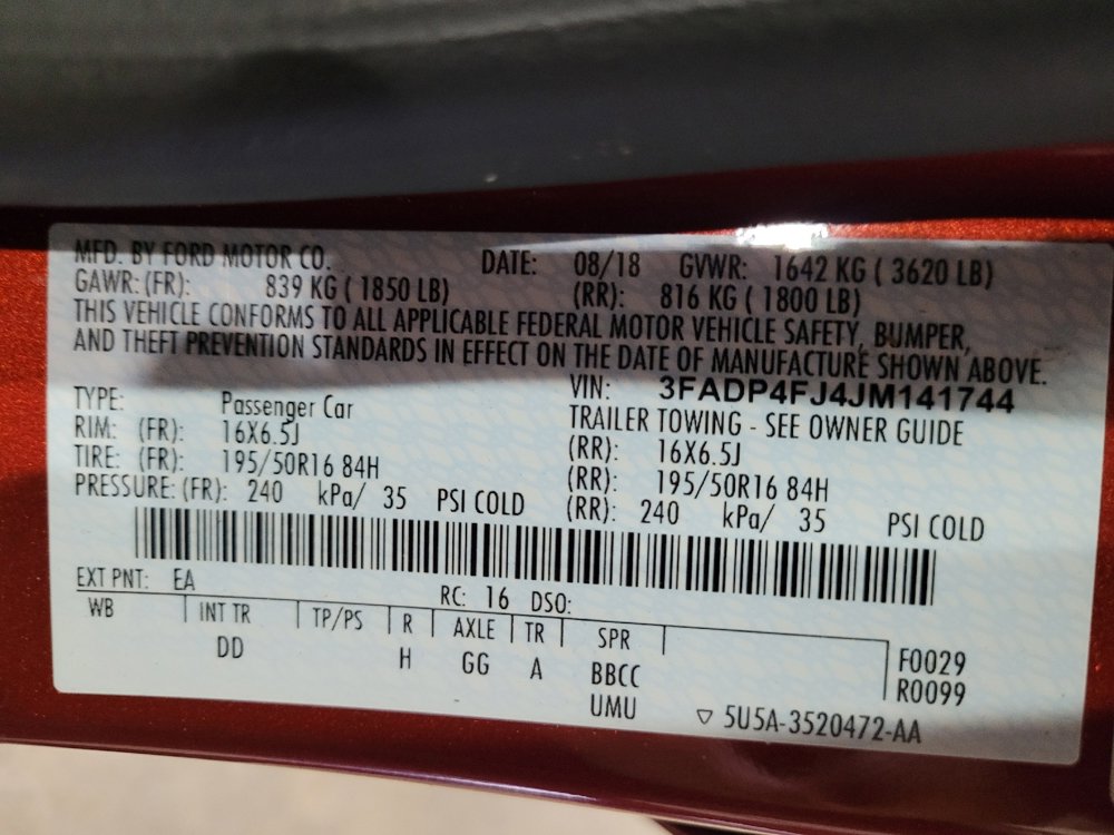Used 2018 Ford Fiesta Titanium FWD image 33