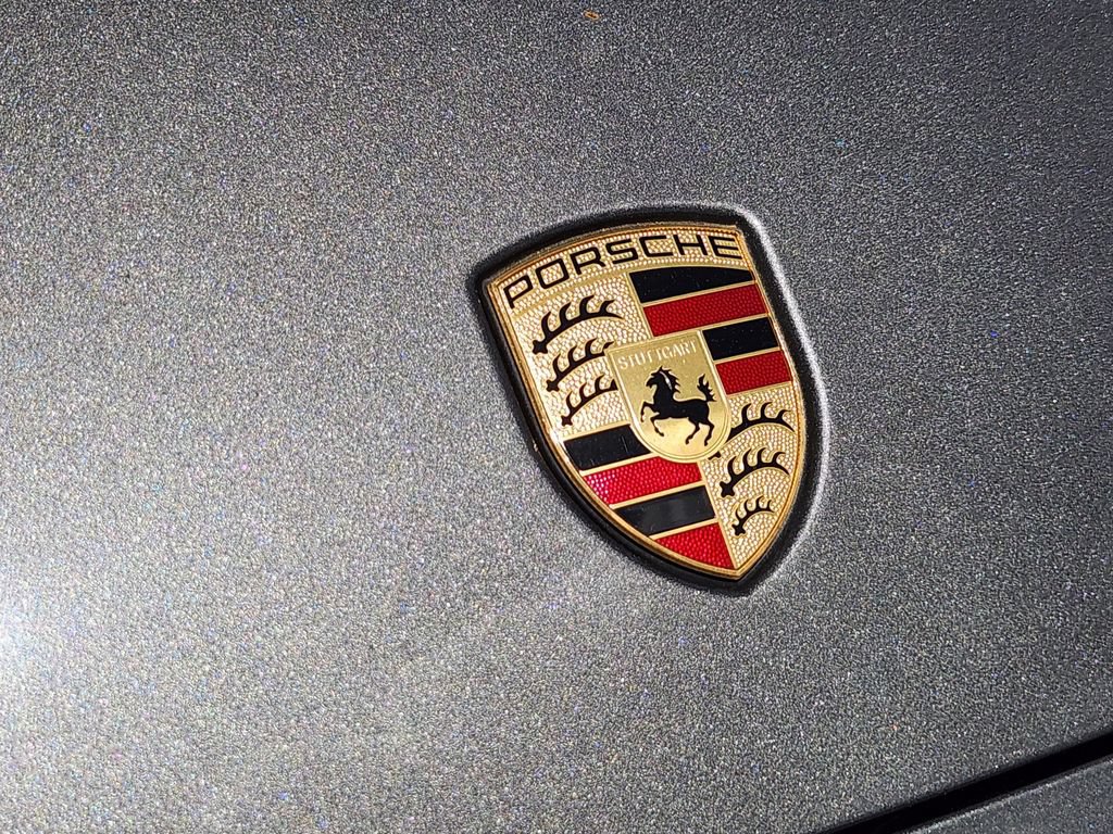 Used 2019 Porsche Cayenne AWD/4WD image 12