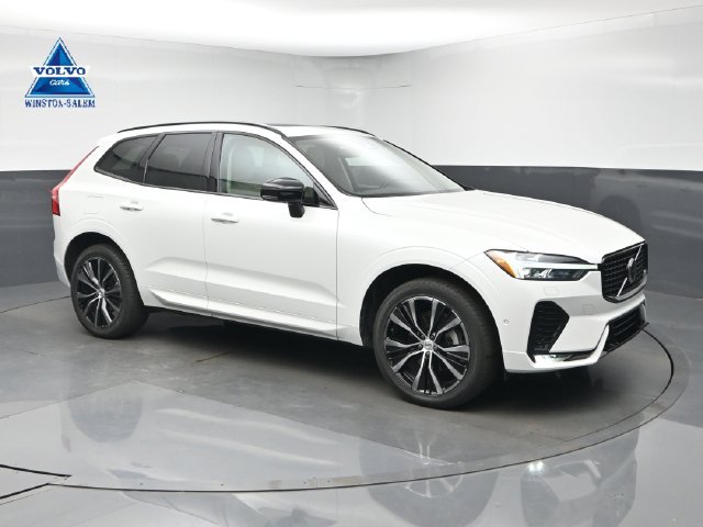Used 2024 Volvo XC60 B5 Plus w/ Protection Package Premier AWD/4WD image 1