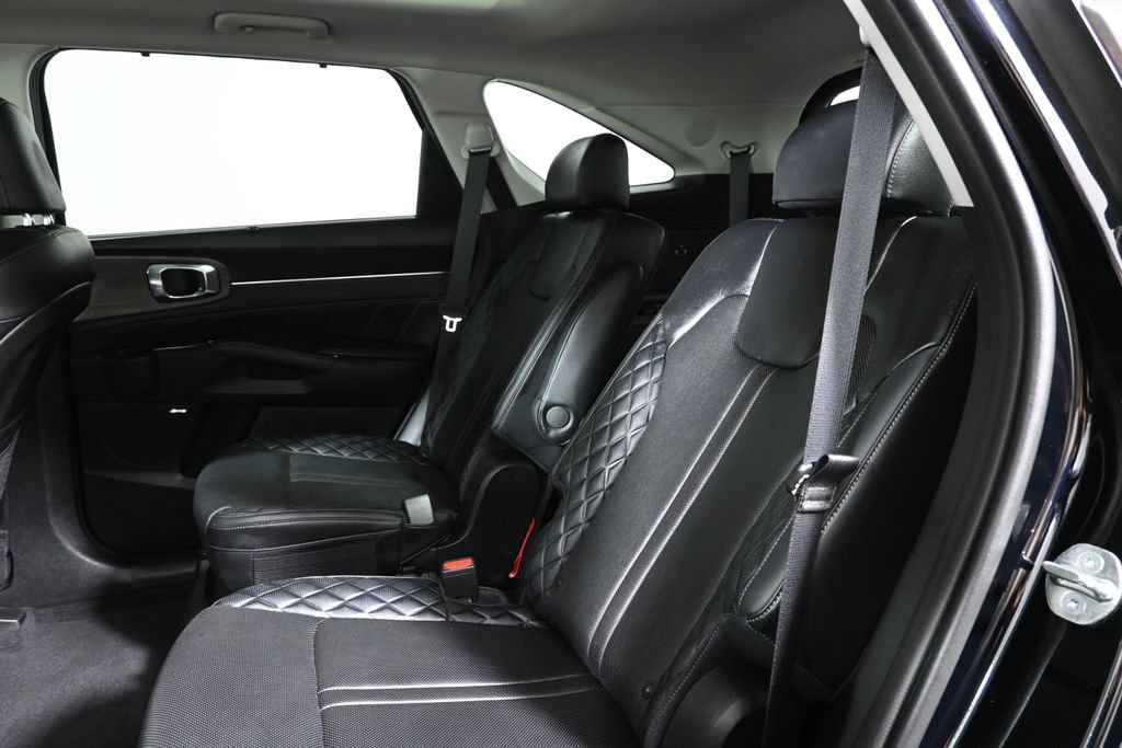 Used 2023 Kia Sorento SX Prestige AWD/4WD image 4