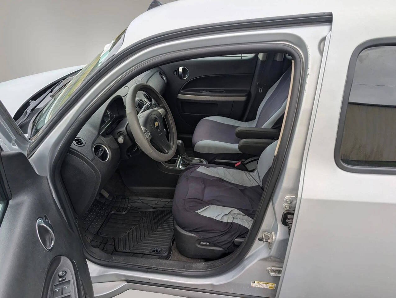 Used 2011 Chevrolet HHR LS FWD image 37