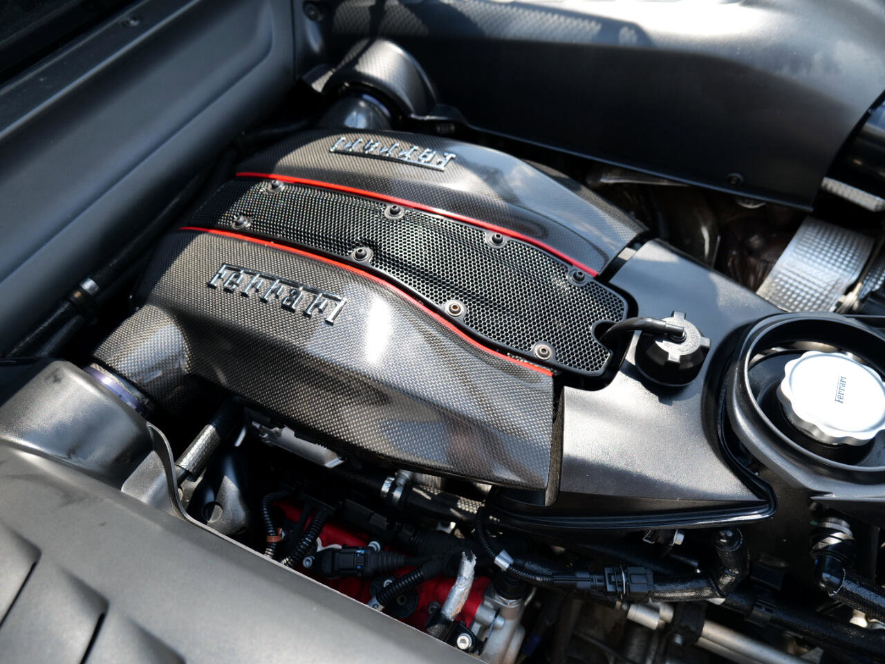 Used 2020 Ferrari 488 Pista Coupe image 57