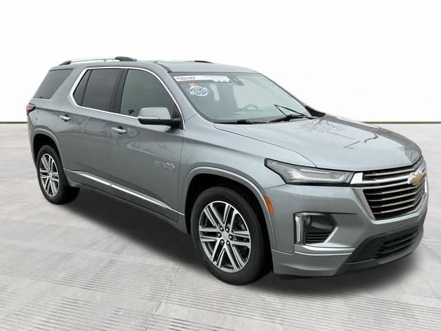 Used 2023 Chevrolet Traverse High Country image 2