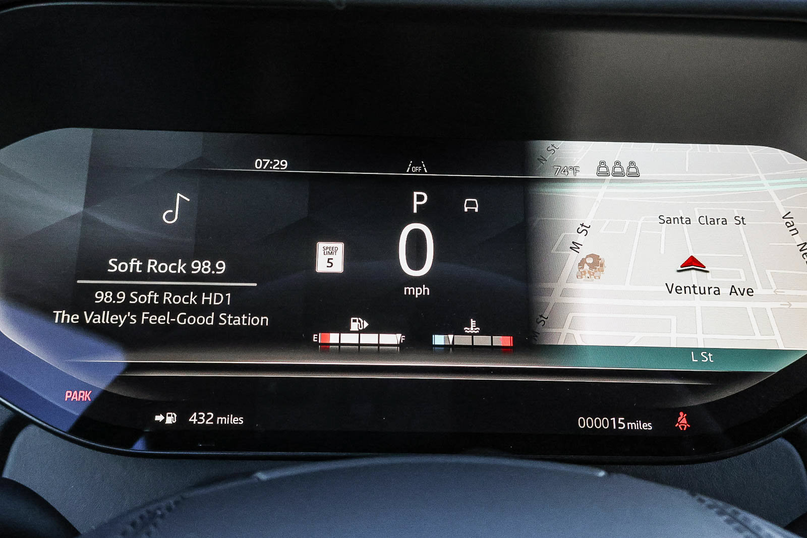 New 2026 Land Rover Range Rover SE AWD/4WD image 30
