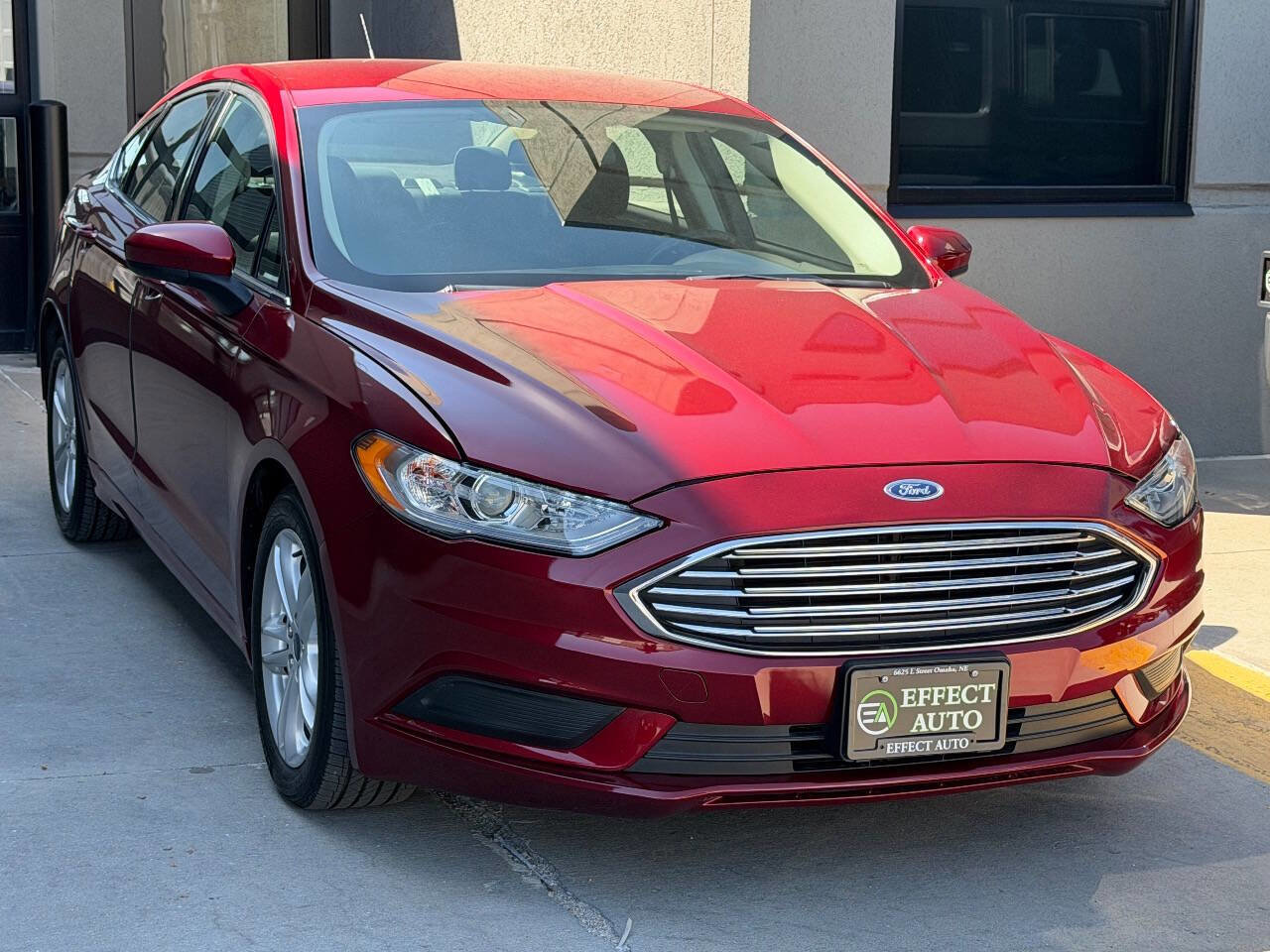 Used 2018 Ford Fusion SE FWD image 7