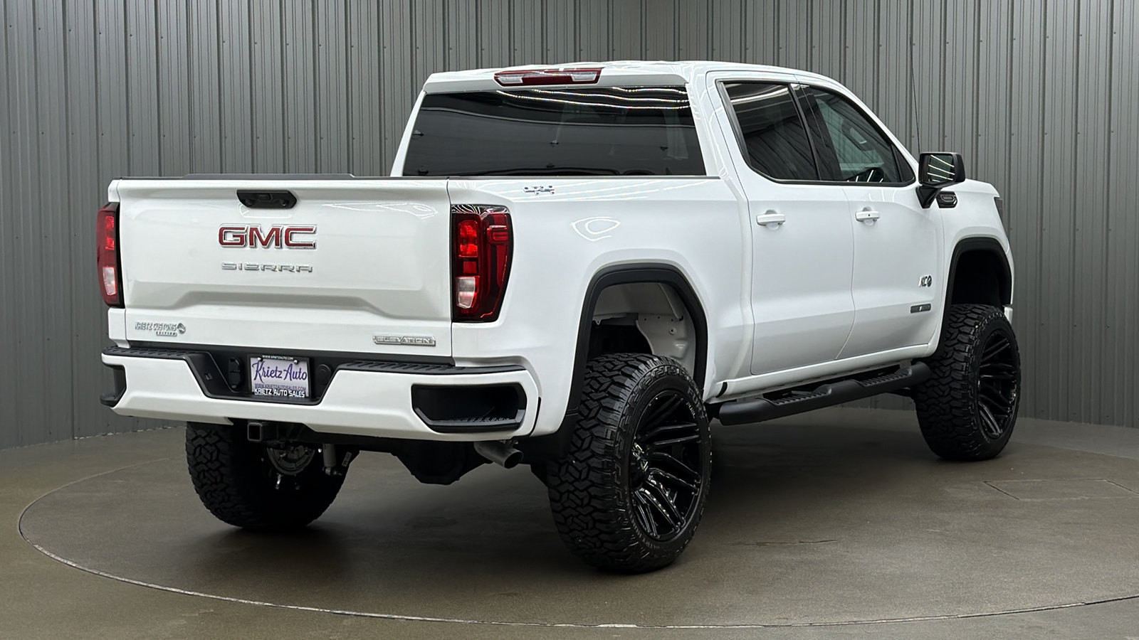Used 2026 GMC Sierra 1500 Elevation w/ Elevation Select Package AWD/4WD image 5