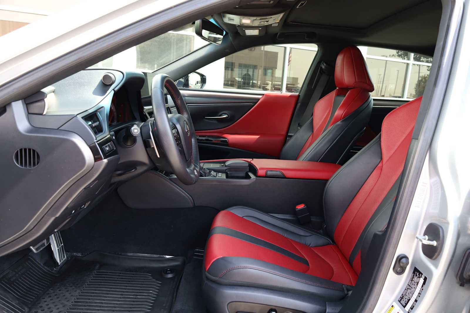 Used 2022 Lexus ES 300h F Sport w/ Accessory Package 2 FWD image 4