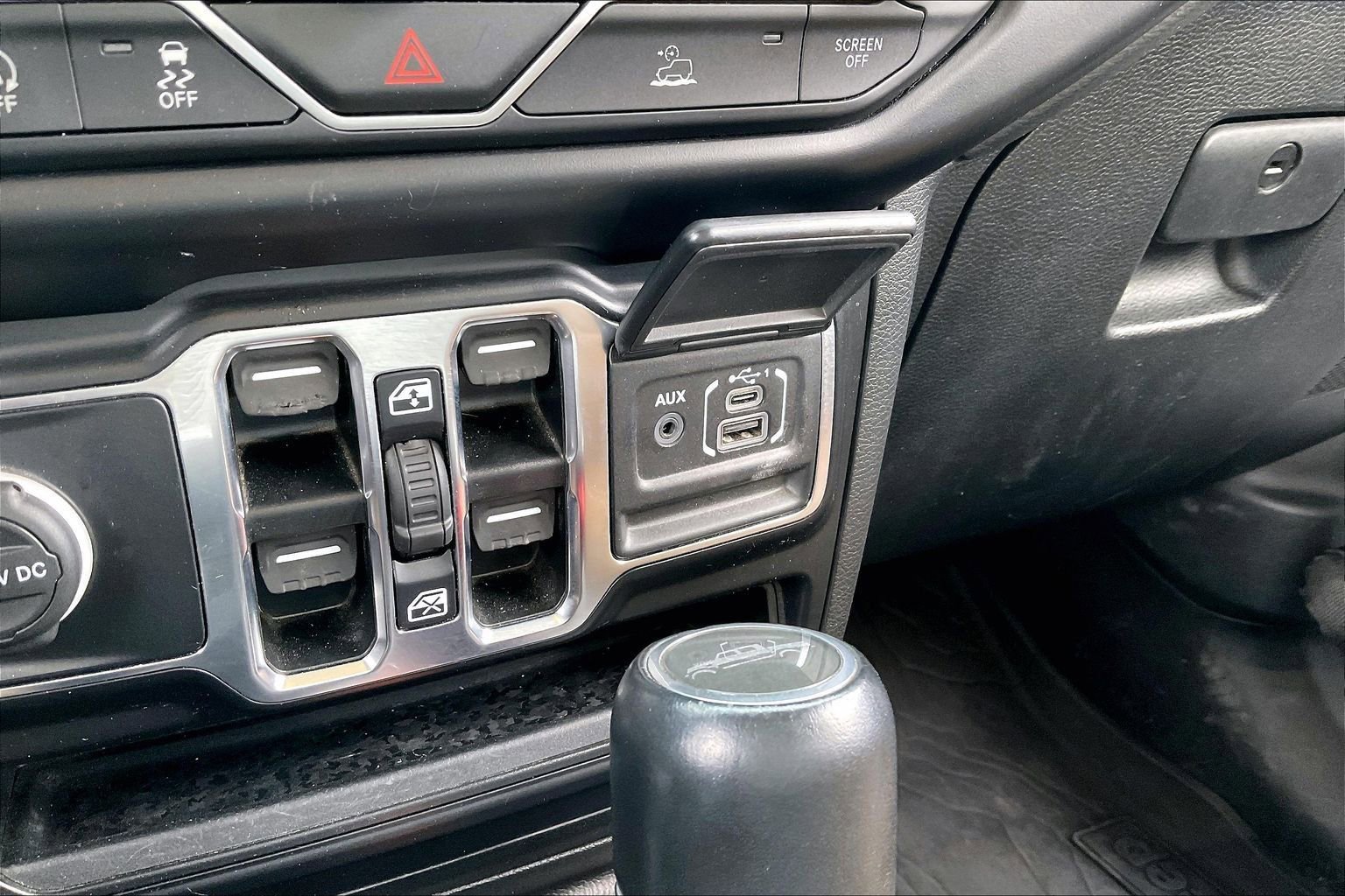 Used 2022 Jeep Gladiator Overland w/ Popular Equipment Package image 20