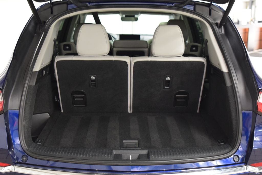 Used 2022 Acura MDX w/ Technology Package AWD/4WD image 22