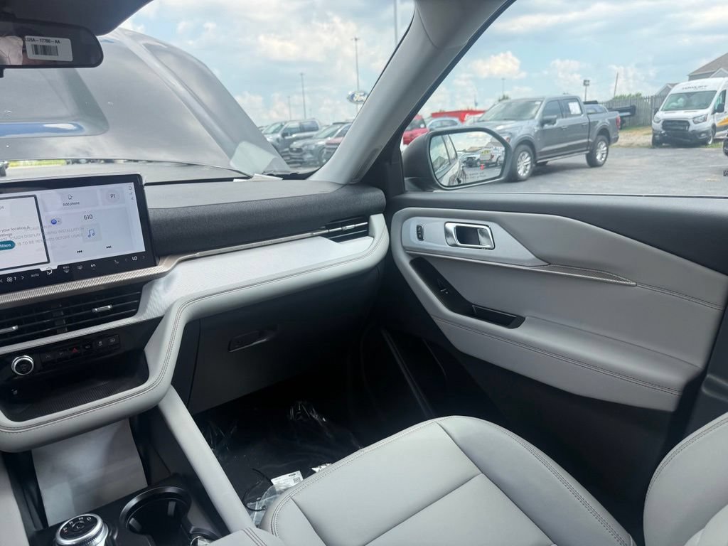 New 2026 Ford Explorer Active w/ Active Comfort Package AWD/4WD image 41