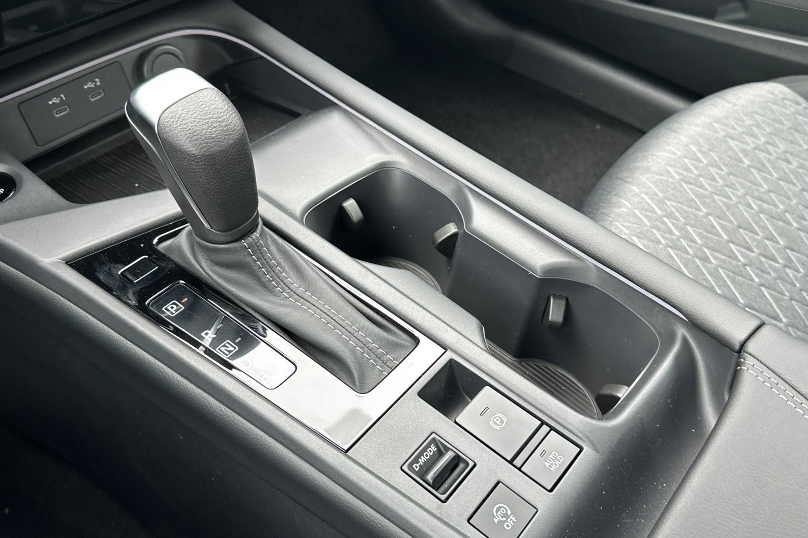 New 2026 Nissan Sentra SV w/ SV Convenience Package FWD image 20