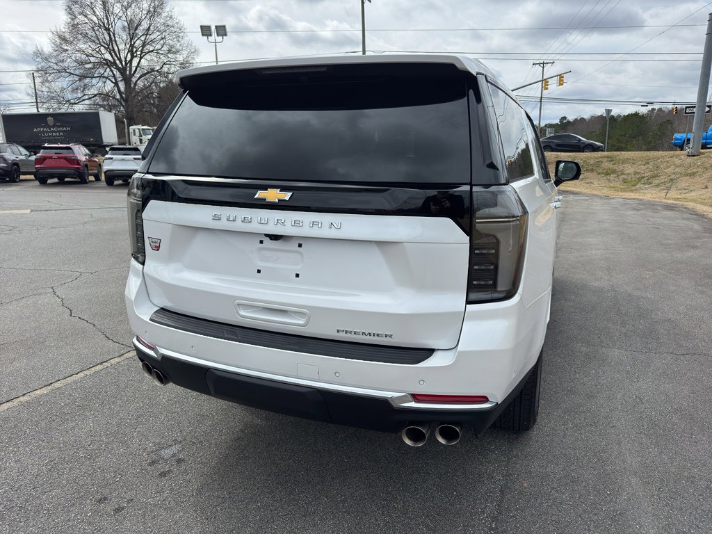Used 2025 Chevrolet Suburban Premier w/ Sun And Tow Package image 5