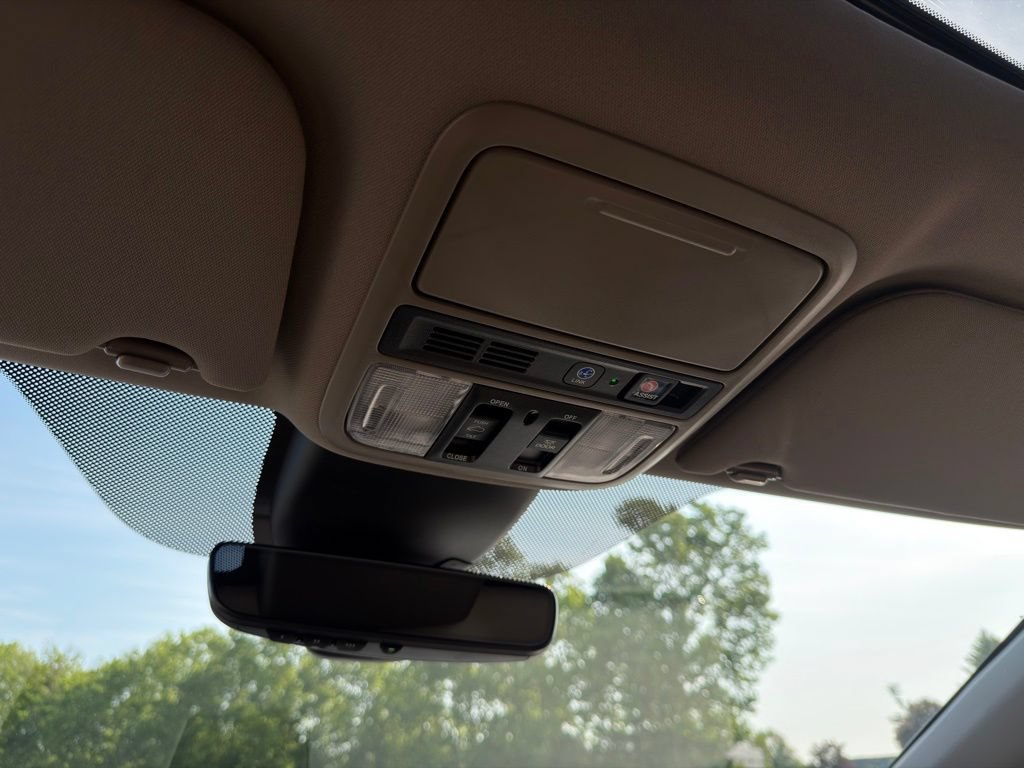 Certified 2024 Honda Odyssey Elite image 14