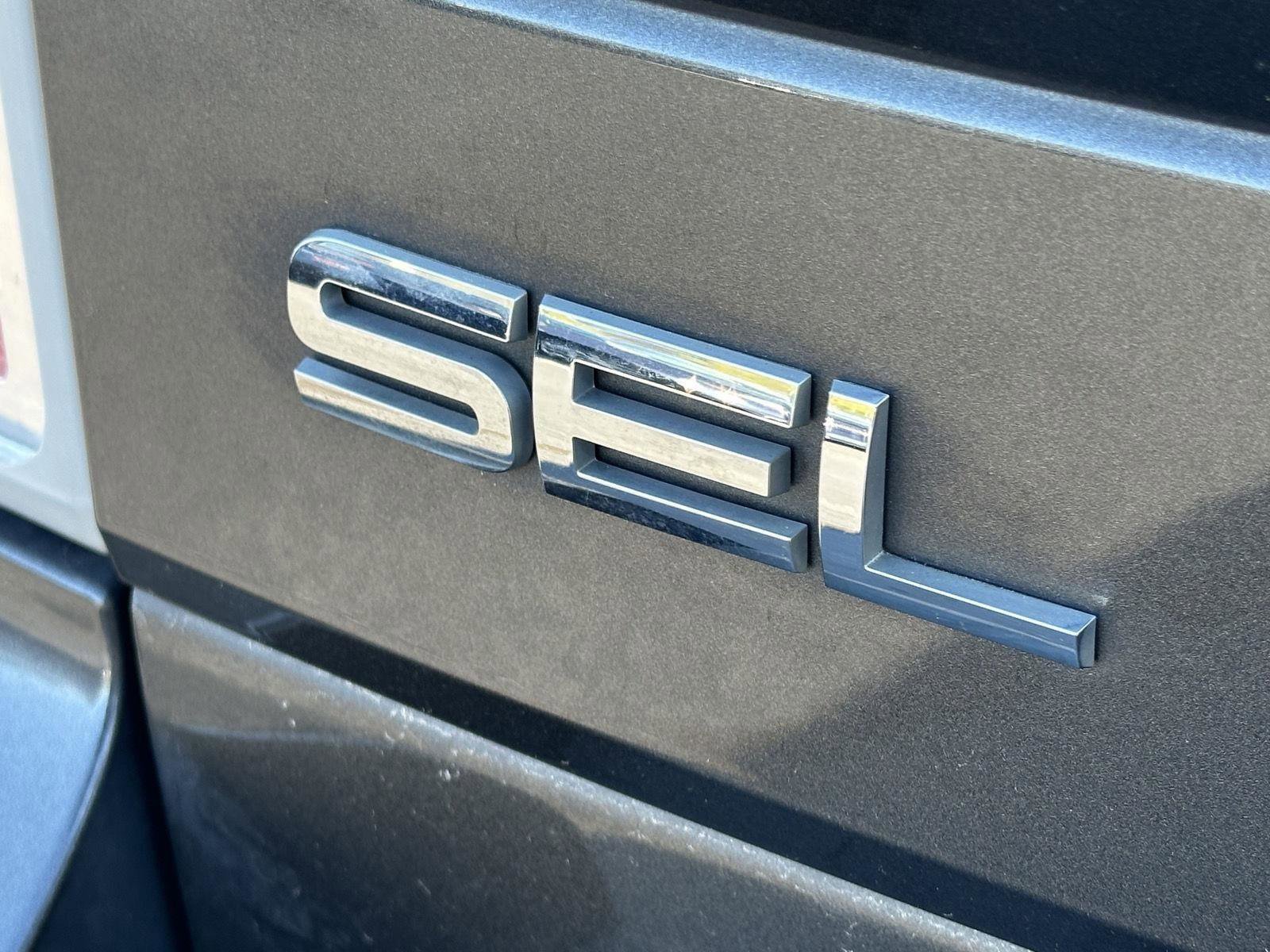 Used 2017 Ford Flex SEL w/ Equipment Group 202A image 9