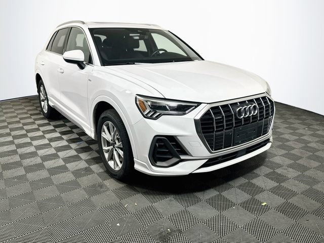 Used 2025 Audi Q3 2.0T Premium AWD/4WD image 1