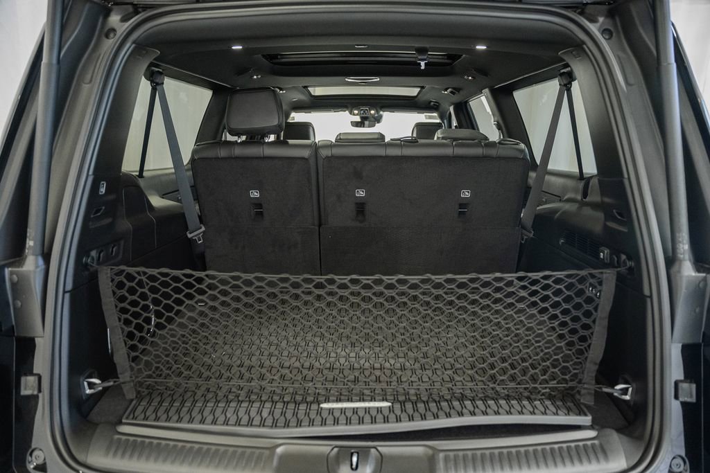 New 2026 Jeep Grand Wagoneer L 4WD image 9