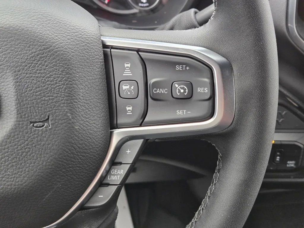 New 2026 RAM 3500 Big Horn AWD/4WD image 16